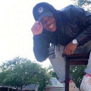 Meet your Posher, Glennairy